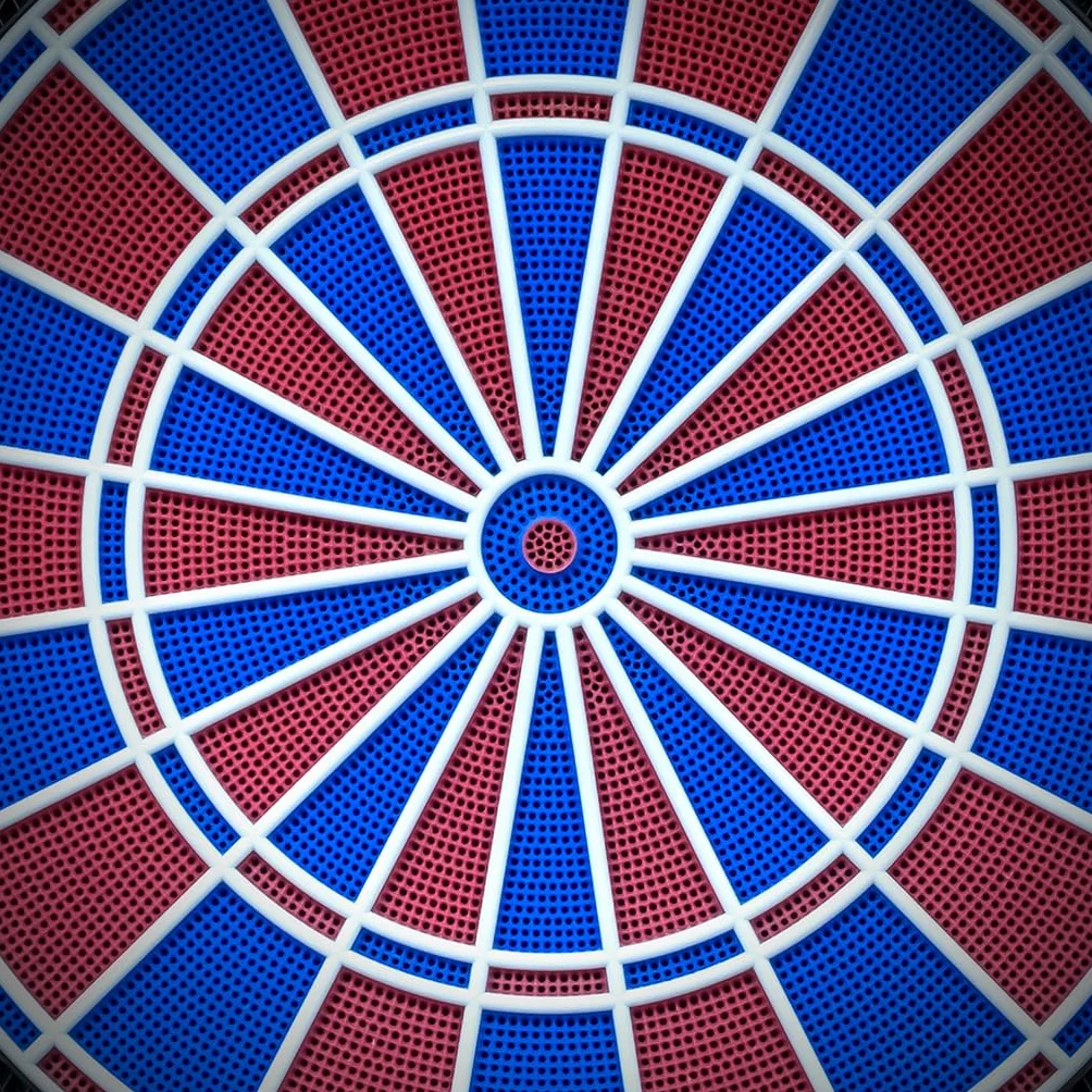 Carromco TOPAZ-901 E-Dartboard | Profi 2-Loch | Massive 761 Varianten | PREMIUM-VIELFALT: Elektronischer Dartautomat fuer 1-8 Spieler mit 40 Spielen incl Cricket. Komplett-Set mit Softdarts
