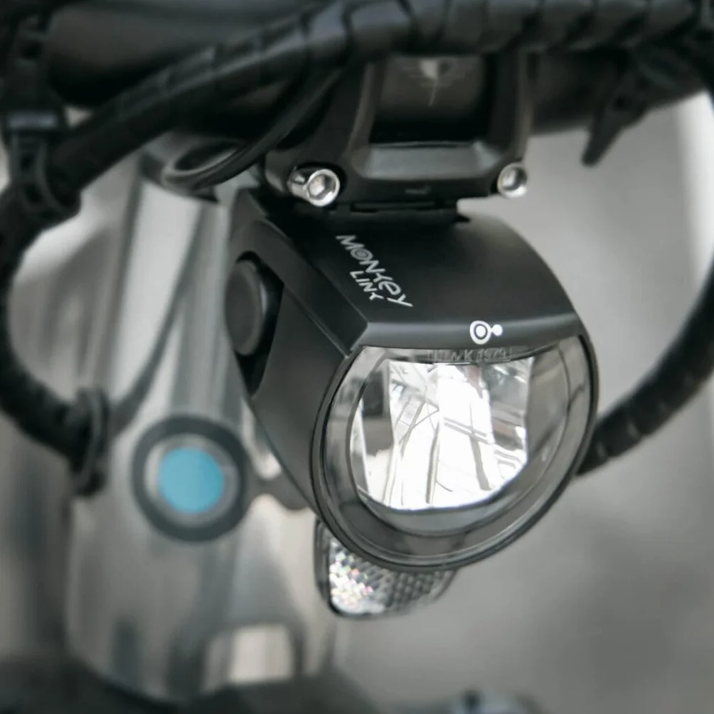 SKS Germany SkyeLight Set Connect 80 Lux Beleuchtungsset für E-Bikes mit BlueDoc